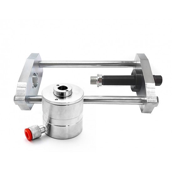 Press for bolts with a hydraulic cylinder 12T C02/0136